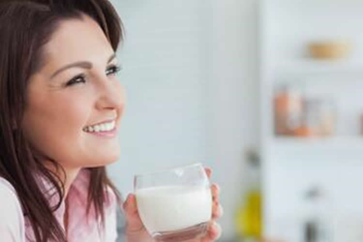 La leche tiene mayor densidad nutricional" que las bebidas vegetales 