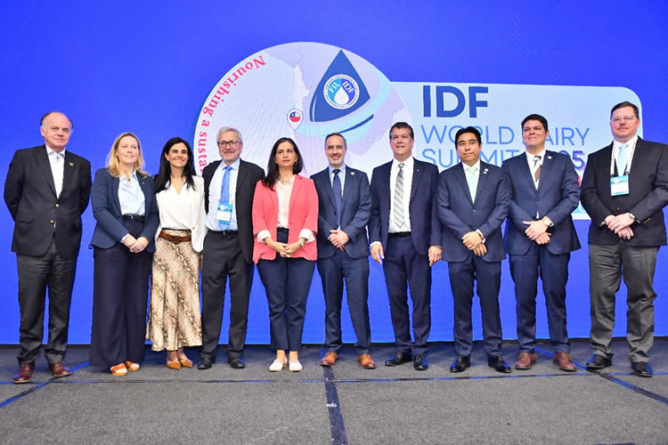 Fedeleche participa en histórica inauguración de la Cumbre Mundial de la Leche 2025