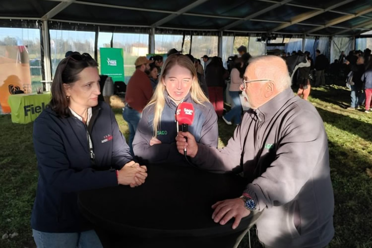 Mujeres lideran debate sobre el futuro de la lechería y desafíos económicos del sector en Chile